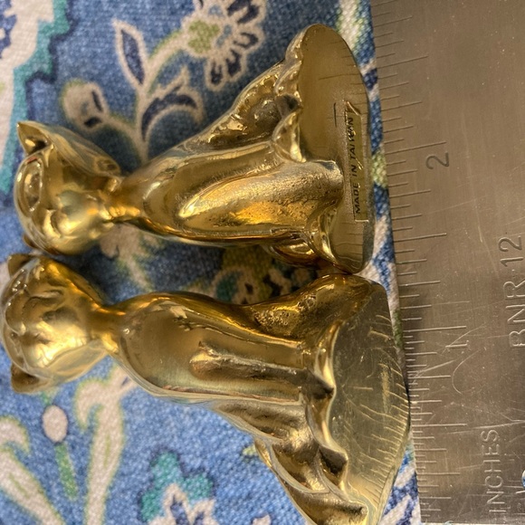 A pair of Cute Solid Brass cats, heavy weight. - Picture 2 of 7